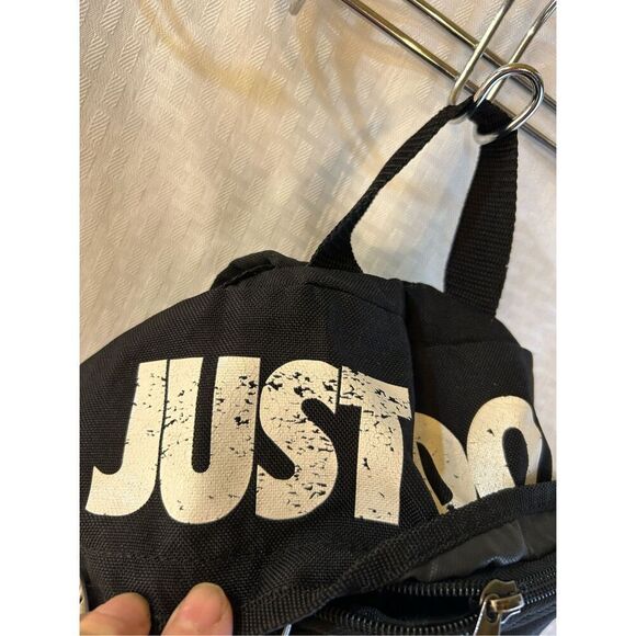 Nike "Just Do It" mini backpack bag 11x13" (distressed logo) key chain zipper - Picture 3 of 10